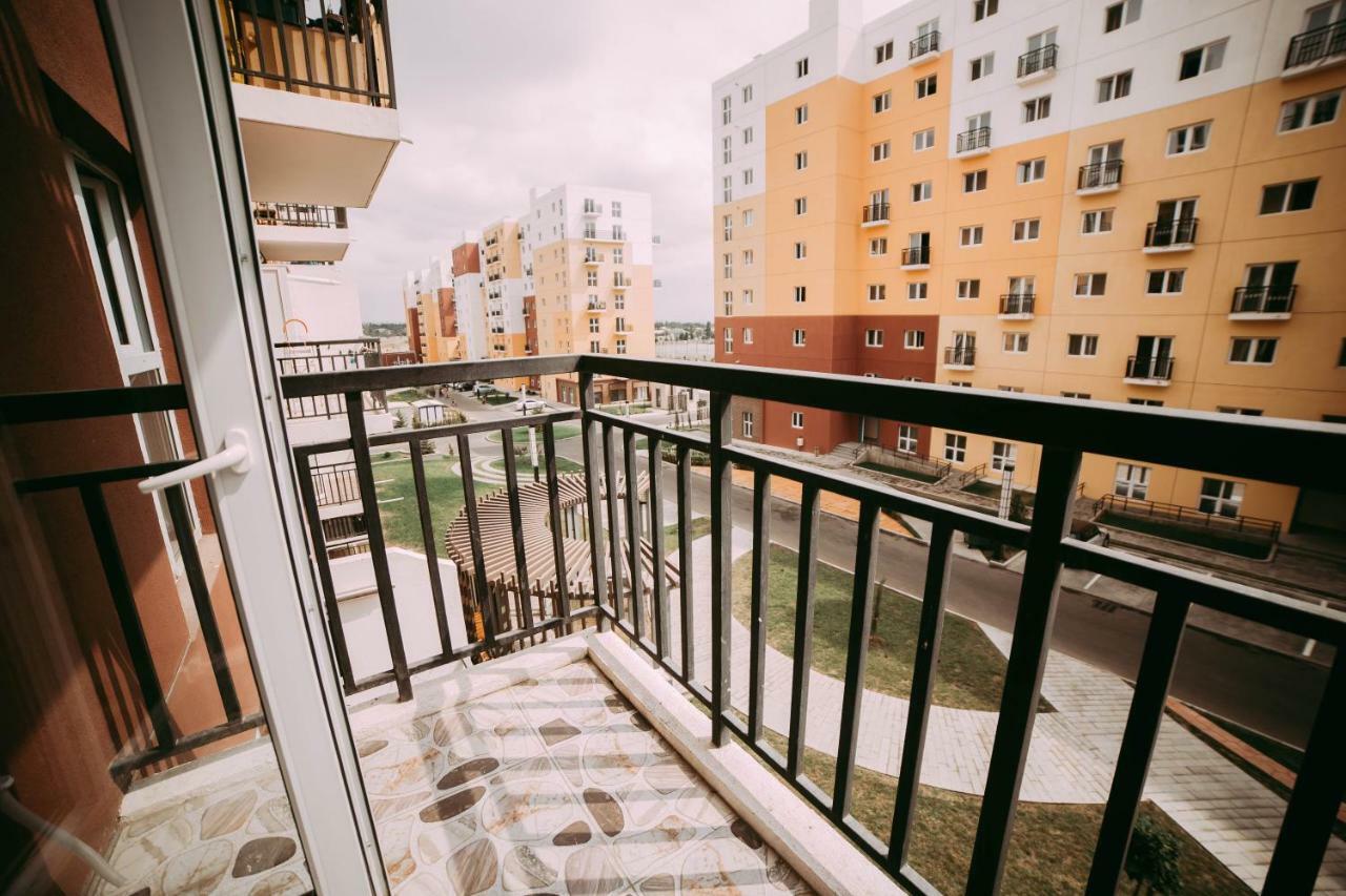 Tbilisi Sea New City Hualing Exterior photo
